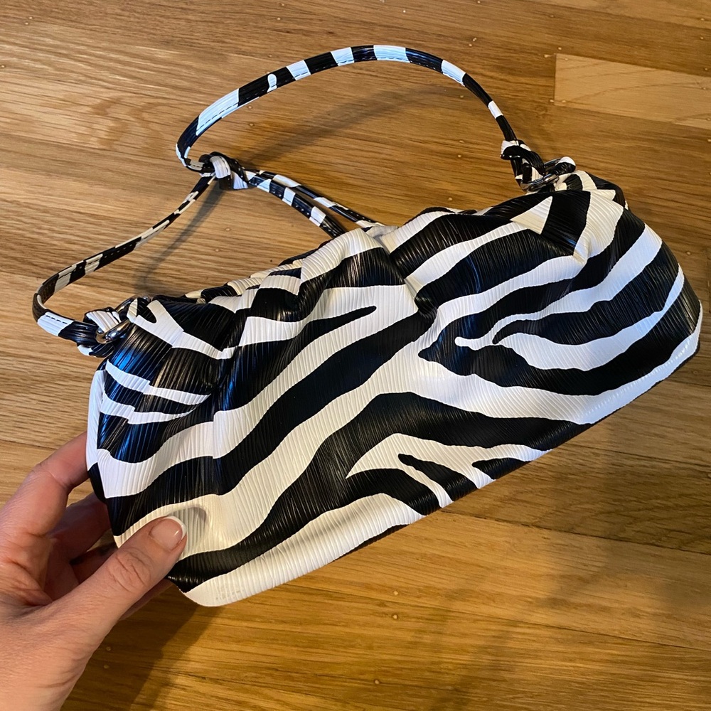 NEW Elegant Zebra Print Shoulder Bag